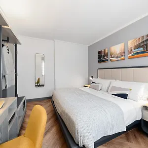 Citadines Connect Fifth Avenue Otel