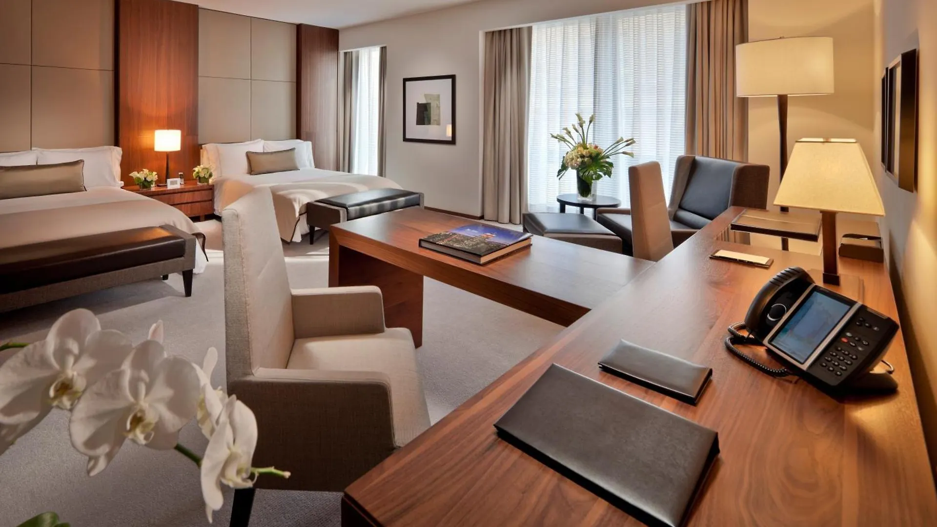 The Langham, New York, Fifth Avenue Hotel